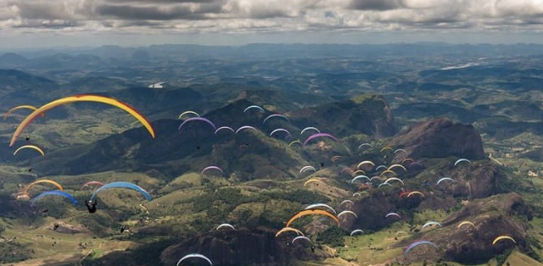 Chasing 100km XC flight over the Rio Doce valley